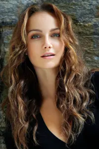 Фото  (Andi Matichak)