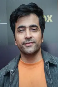 Фото Абір Чаттерджі (Abir Chatterjee)