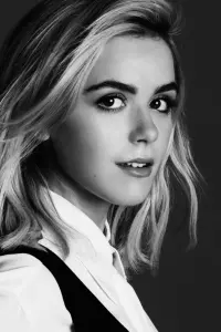 Фото Кірнан Шипка (Kiernan Shipka)