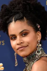 Фото Зазі Бітц (Zazie Beetz)