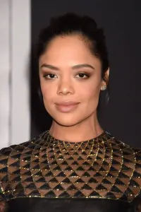 Фото Тесса Томпсон (Tessa Thompson)