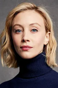 Фото Сара Гадон (Sarah Gadon)