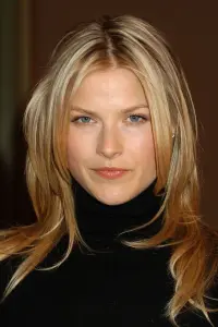 Фото Алі Лартер (Ali Larter)