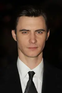 Фото Гаррі Ллойд (Harry Lloyd)