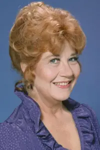 Фото Шарлотта Рей (Charlotte Rae)