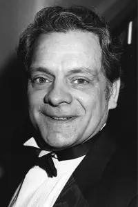 Фото Девід Джейсон (David Jason)