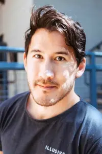 Фото  (Mark Fischbach)