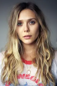 Фото Елізабет Олсен (Elizabeth Olsen)