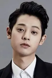 Фото  (Jung Joon-young)