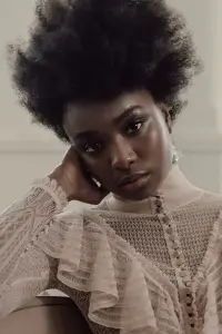 Фото КіКі Лейн (KiKi Layne)