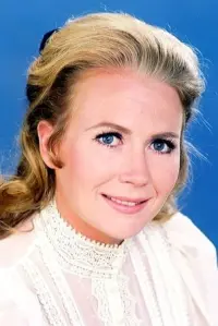 Фото Джульєтта Міллс (Juliet Mills)