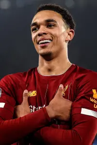 Фото  (Trent Alexander-Arnold)