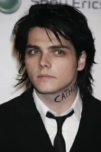 Фото  (Gerard Way)