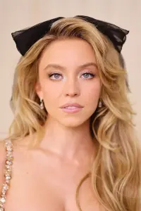 Фото Сідні Суїні (Sydney Sweeney)