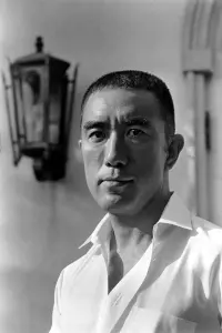 Фото Юкіо Місіма (Yukio Mishima)