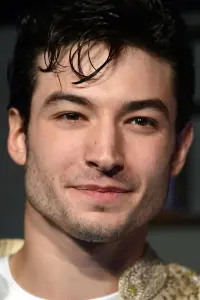 Фото Езра Міллер (Ezra Miller)