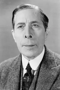 Фото Джордж Арлісс (George Arliss)