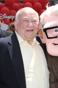 Фото Ед Аснер (Ed Asner)