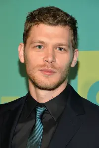 Фото Джозеф Морган (Joseph Morgan)