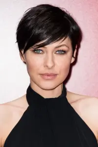 Фото  (Emma Willis)