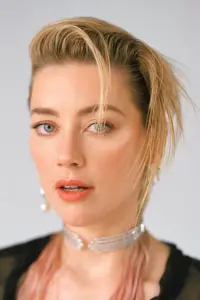 Фото Ембер Херд (Amber Heard)