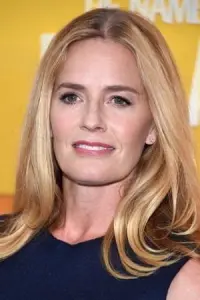 Фото Елізабет Шу (Elisabeth Shue)