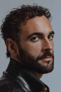 Фото  (Marco Mengoni)