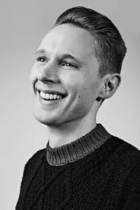 Фото Семюел Барнетт (Samuel Barnett)