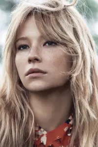 Фото Гейлі Беннетт (Haley Bennett)