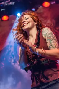 Фото Аннеке ван Гірсберген (Anneke van Giersbergen)