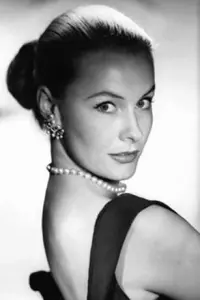 Фото Діна Меррілл (Dina Merrill)