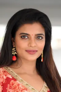 Фото  (Aishwarya Rajesh)