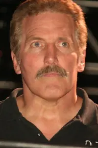 Фото  (Dan Severn)