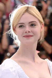 Фото Ель Феннінг (Elle Fanning)