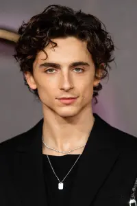 Фото Тімоті Шаламе (Timothée Chalamet)