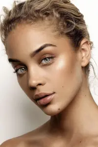 Фото  (Jasmine Sanders)