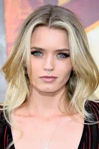 Фото Еббі Лі (Abbey Lee)