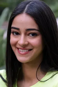 Фото  (Ananya Panday)