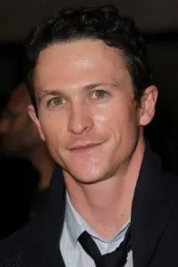 Фото Джонатан Такер (Jonathan Tucker)