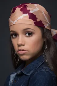 Фото Дженна Ортега (Jenna Ortega)