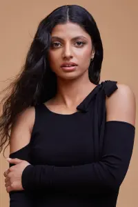 Фото  (Priya Kansara)