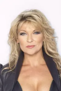 Фото  (Claire King)