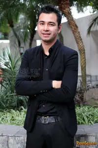 Фото  (Raffi Ahmad)