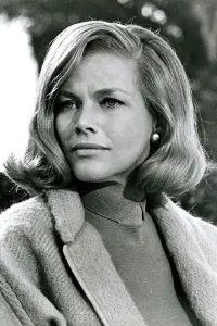 Фото Честь Блекман (Honor Blackman)