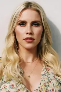 Фото Клер Холт (Claire Holt)