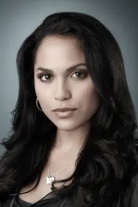 Фото  (Monica Raymund)