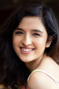 Фото  (Shirley Setia)