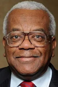 Фото  (Trevor McDonald)