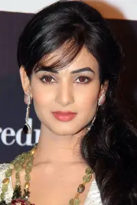 Фото Сонал Чаухан (Sonal Chauhan)