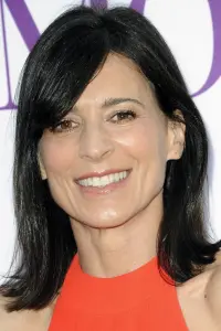 Фото Перрі Рівз (Perrey Reeves)